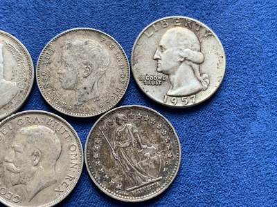 《竞宝斋》第423场 周日，周一，周二  3场连拍 （全场包邮） 六枚一组 多国银币一组 总重约32.7克