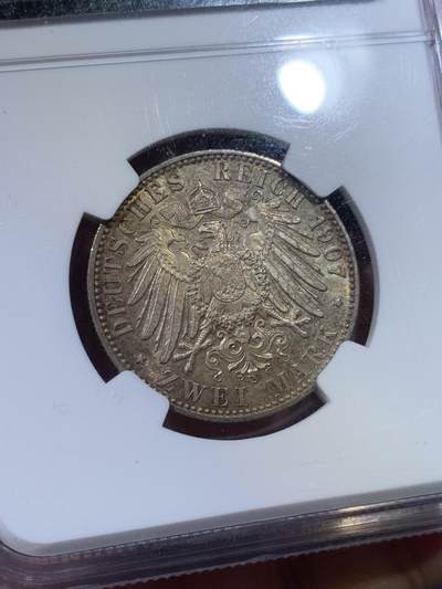 《竞宝斋》第423场 周日，周一，周二  3场连拍 （全场包邮） NGC MS64 德国1907J汉堡-双狮2马克银币 细节见图
