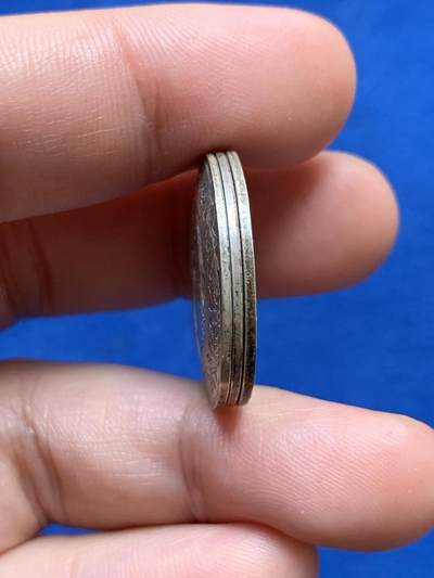 《竞宝斋》第423场 周日，周一，周二  3场连拍 （全场包邮） 三枚一组 法国私人定制鸟类银章 带有80%含银量银标 总重13克 25.8mm