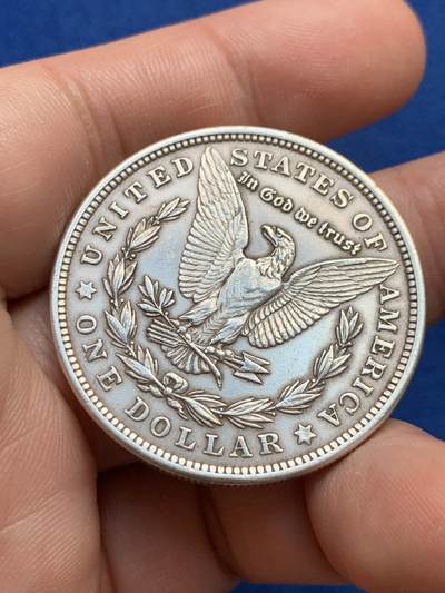 《竞宝斋》第423场 周日，周一，周二  3场连拍 （全场包邮） 美国1921年摩根1美元银币 0.9银 细节很好