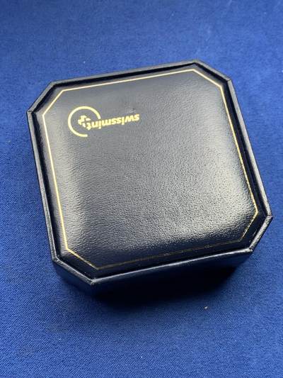 《竞宝斋》第423场 周日，周一，周二  3场连拍 （全场包邮） 瑞士2005年20法郎精制银币，市面基本见不到，发行量少，原盒带说明。