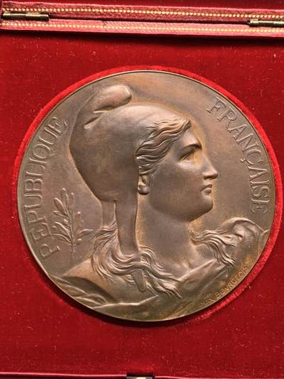 《竞宝斋》第423场 周日，周一，周二  3场连拍 （全场包邮） 名家MAX BOVRGEOIS 1887年作萨迪·卡诺当选总统纪念大铜章 带原盒 179.5克 71.7mm 丰饶角铜标