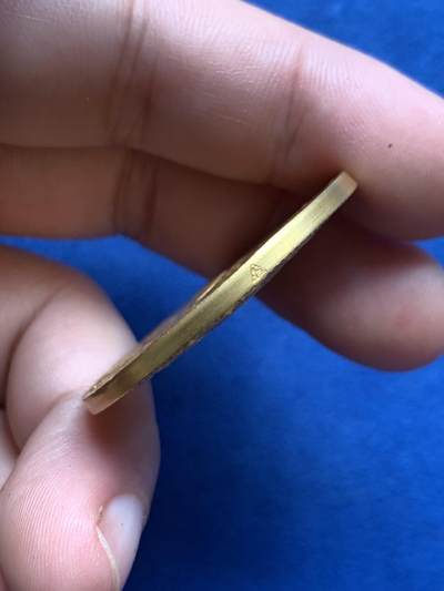 《竞宝斋》第423场 周日，周一，周二  3场连拍 （全场包邮） 法国园艺协会镀金铜章 22.4克 36.8mm 三角边铭 带小圆盒