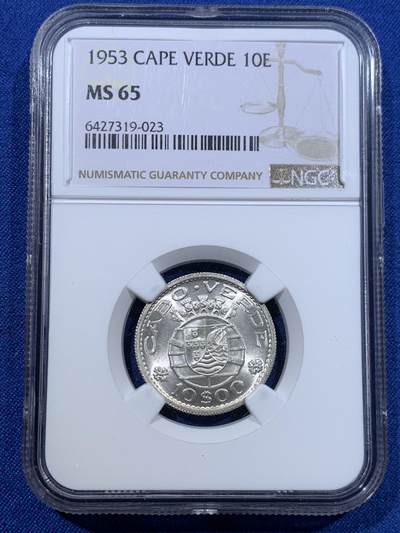 《竞宝斋》第423场 周日，周一，周二  3场连拍 （全场包邮） - NGC MS65 葡属佛得角1953年10E银币