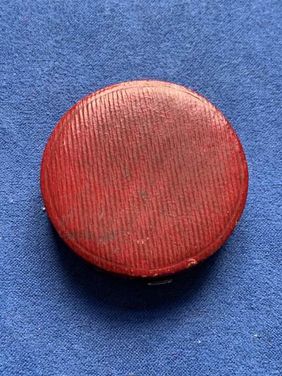 《竞宝斋》第423场 周日，周一，周二  3场连拍 （全场包邮） 法国园艺协会镀金铜章 22.4克 36.8mm 三角边铭 带小圆盒