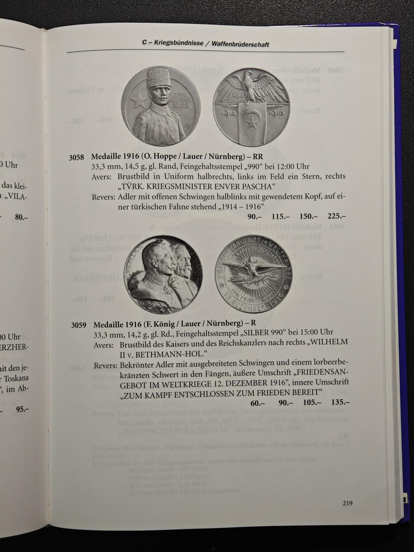 【德藏】世界币章拍卖第148期（拍品征集中~欢迎藏友联系） 97新  硬壳精装  德国一战银章目录 了解一战银章必备工具书 全书约384页