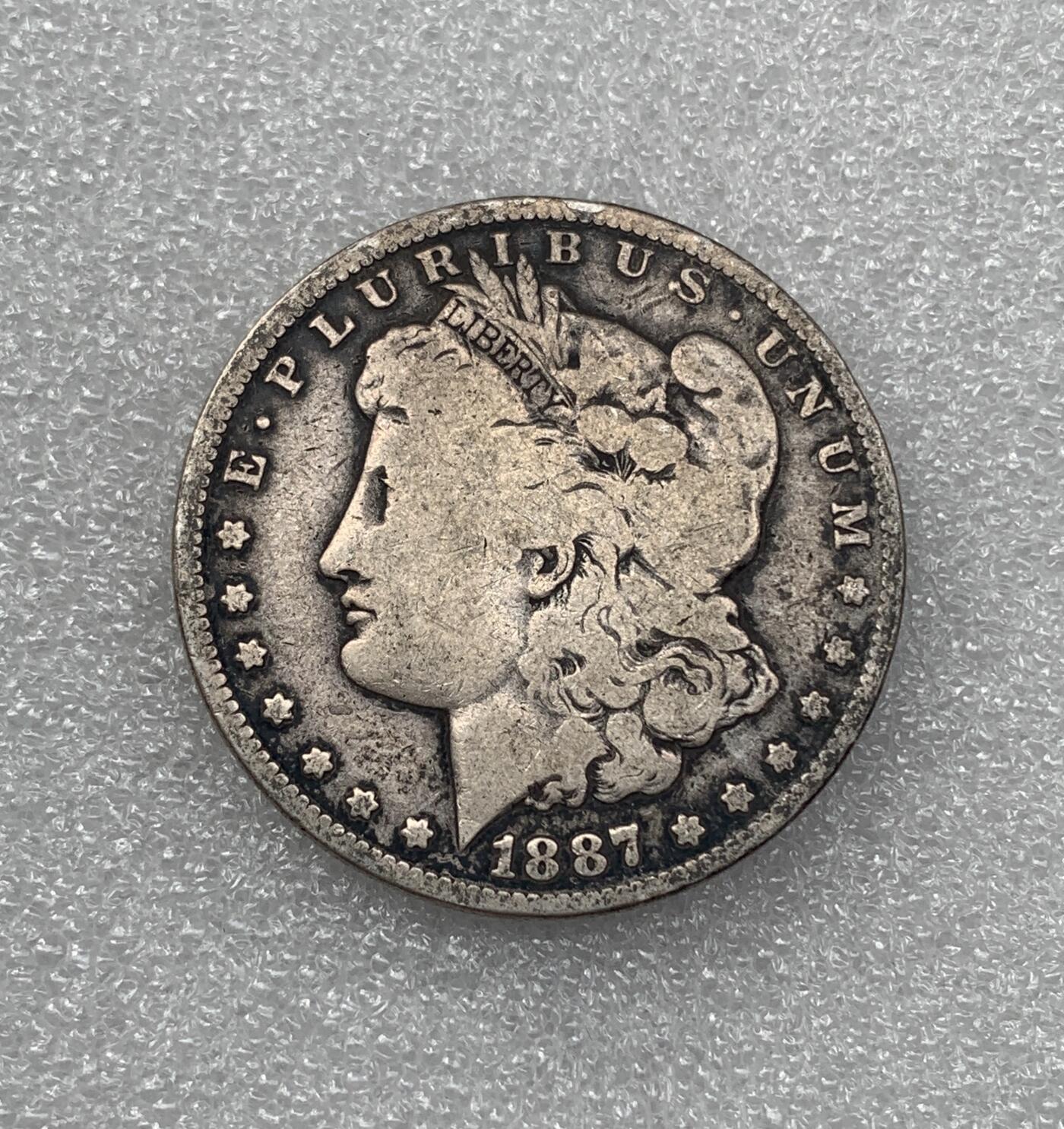 世界钱币专场拍卖 1887年I版美国摩根女神一美元流通银币
