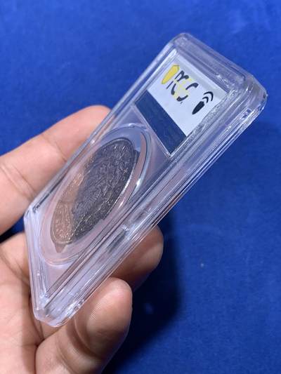 《竞宝斋》第423场 周日，周一，周二  3场连拍 （全场包邮） PCGS MS64 美国1896年摩根1美元银币 鹰面五彩 卷首包浆 原光好品