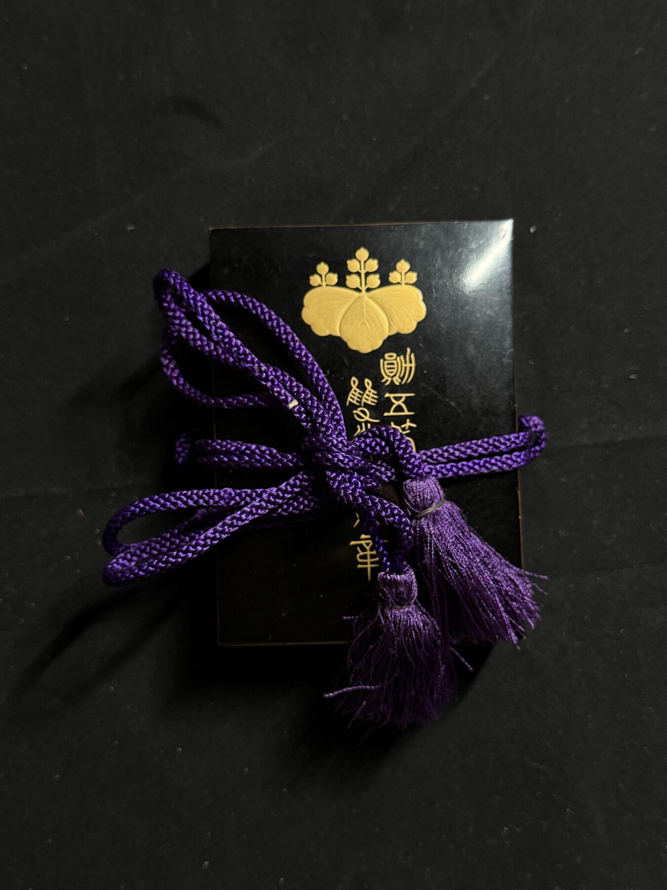 双节同庆！铭记历史！以史为鉴！戎马世界章牌大赏第106期 勋五等旭日章，外事版（用于外授，非常少见），明治末至大正早期，带旭日瑞宝双拼勋略，背面左上白色珐琅有修补