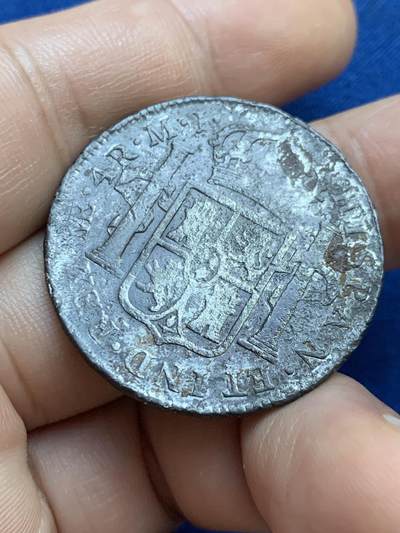 《竞宝斋》第424场 周日，周一，周二  3场连拍 （全场包邮） 西属秘鲁卡洛斯三世1776年4R银币，海捞有蚀(特年)