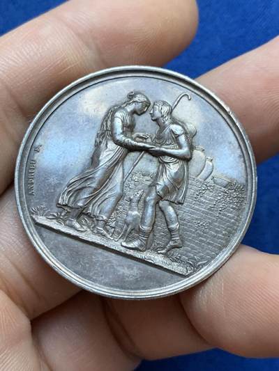 《竞宝斋》第424场 周日，周一，周二  3场连拍 （全场包邮） 法国婚礼银章 丰饶角银标 22.05克 36.6mm 未刻字比较难得