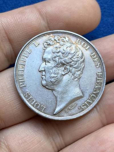 《竞宝斋》第424场 周日，周一，周二  3场连拍 （全场包邮） 法国路易·菲利普一世头像拉罗谢尔商会银质代币，17.13g，32.8mm，油灯边铭