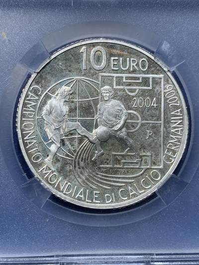 《竞宝斋》第424场 周日，周一，周二  3场连拍 （全场包邮） TQG MS61 圣马力诺2004年10欧元精制银币，22g，925银，有浓郁包浆原拆送评，不知道为什么精制币评出来是低分普制分数