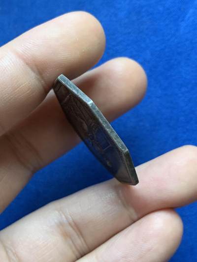 《竞宝斋》第424场 周日，周一，周二  3场连拍 （全场包邮） 法国殖民加勒(斯里兰卡)港口海商会八角银质代币，33.6MM，14.8克，早期无边铭醇厚均匀黑包浆较难得