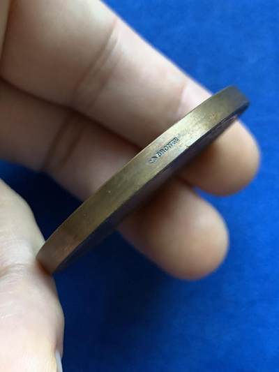 《竞宝斋》第424场 周日，周一，周二  3场连拍 （全场包邮） 巴黎索邦大学女子中等教育协会纪念铜章 53.2克 45mm 丰饶角铜标 带盒