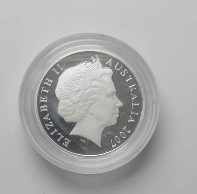 巨藏钱币第二期10月3号8点开拍古今中外硬币专场 澳大利亚2007年1元精制银币11.66克