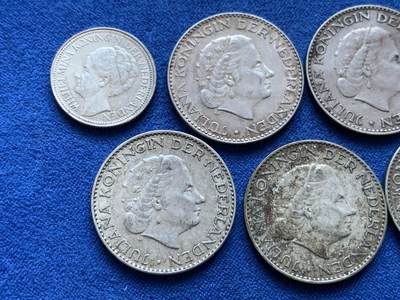 《竞宝斋》第424场 周日，周一，周二  3场连拍 （全场包邮） 七枚一组 荷兰银币 总重约42.5克 细节见图