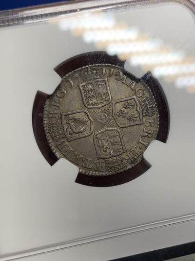 《竞宝斋》第424场 周日，周一，周二  3场连拍 （全场包邮） NGC AU50 英国 1711年 安妮女王1先令银币 不多见的品种