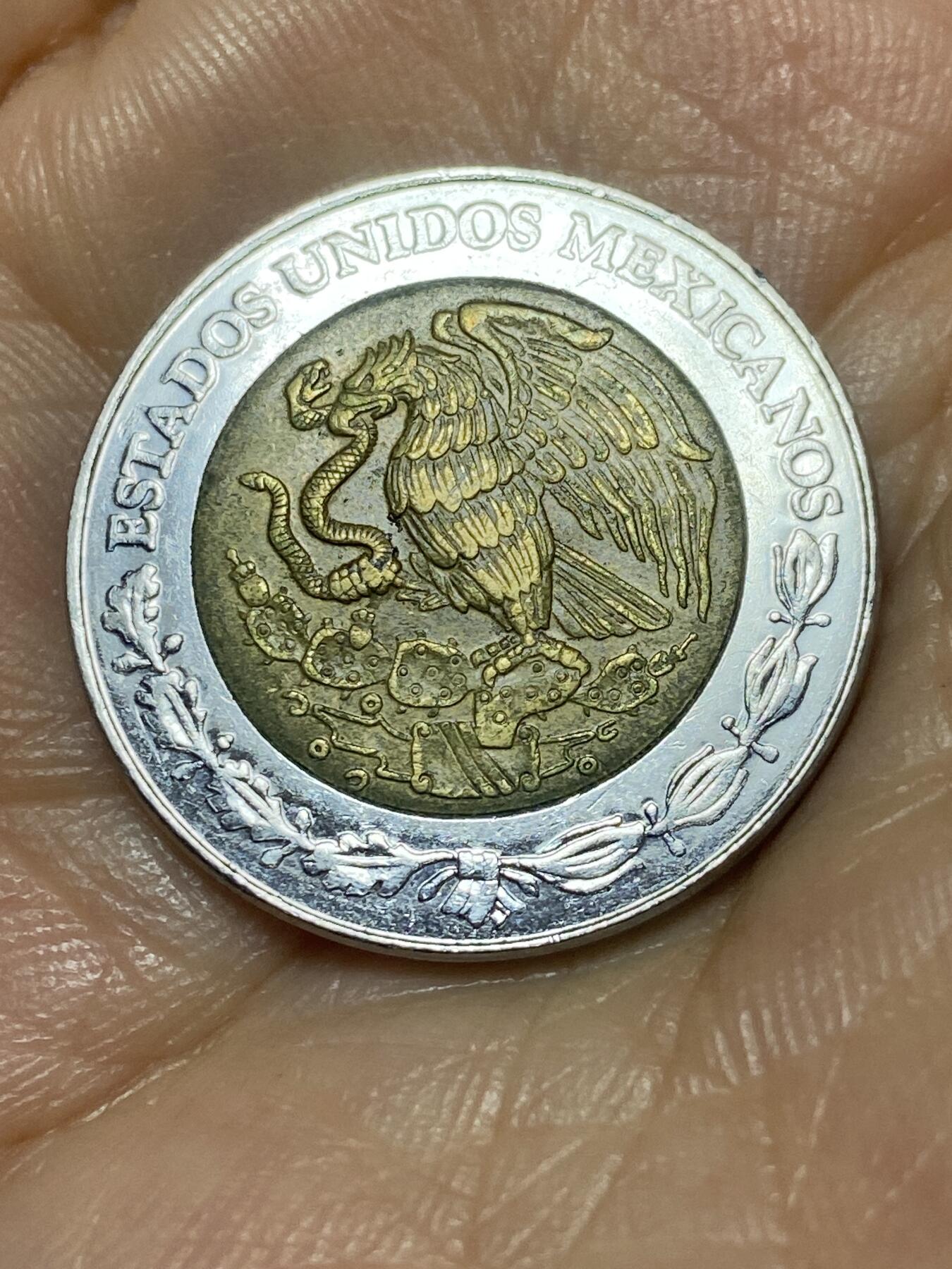 2025年第九十八场(总第一百二十四场）外国好品散币(免佣金) 墨西哥🇲🇽2004年5比索