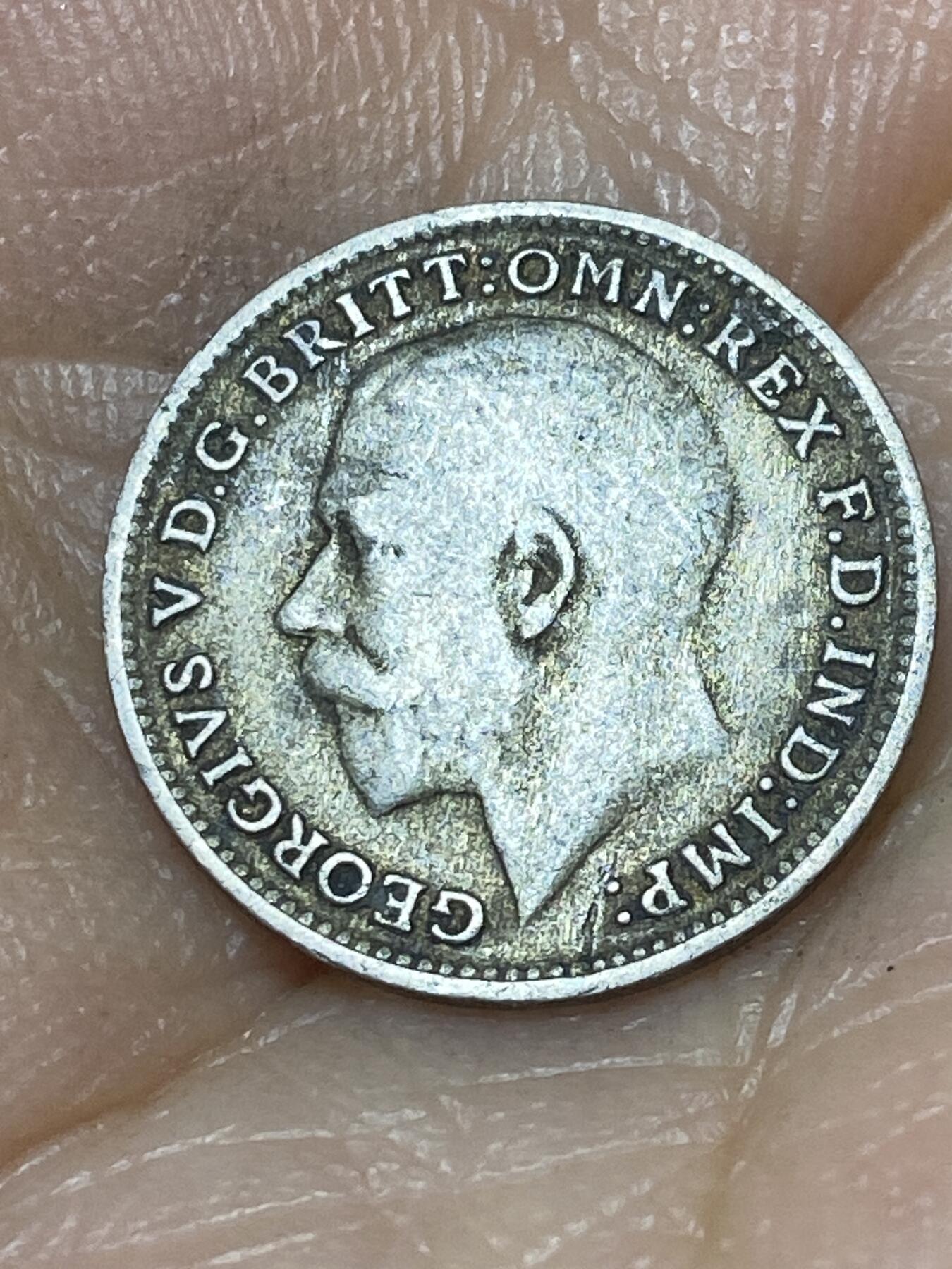2025年第九十八场(总第一百二十四场）外国好品散币(免佣金) 英国🇬🇧1921年3便士银币(乔治五世第二版，500银)