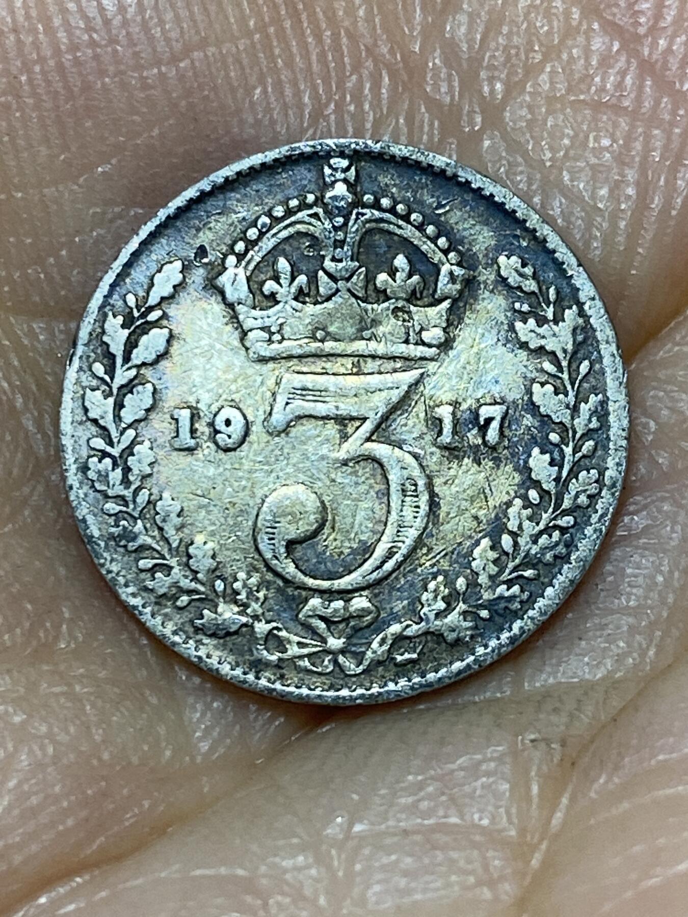 2025年第九十八场(总第一百二十四场）外国好品散币(免佣金) 英国🇬🇧1917年3便士银币(乔治五世第一版，925高银)