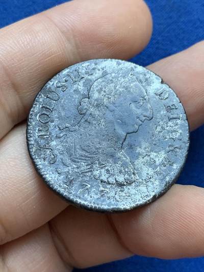 《竞宝斋》第424场 周日，周一，周二  3场连拍 （全场包邮） 西属秘鲁卡洛斯三世1776年4R银币，海捞有蚀(特年)