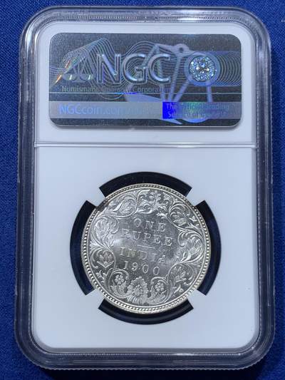 《竞宝斋》第424场 周日，周一，周二  3场连拍 （全场包邮） NGC MS62 英属印度1900年小维卢比 卷拆原光