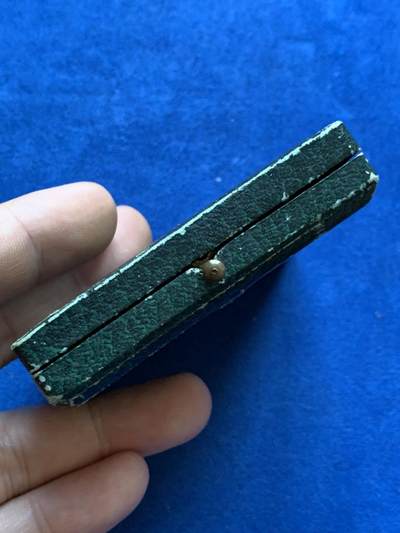 《竞宝斋》第424场 周日，周一，周二  3场连拍 （全场包邮） 1921年法国巴黎参议院授予克拉韦耶银质奖章  Louis Claveille [1860-1926] 为法国工程师、政治家，曾任法国公共工程部长，主导一战期间重大基础设施建设项目。59克，49.4mm，丰饶角1银标，带盒。