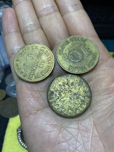 2025年第九十八场(总第一百二十四场）外国好品散币(免佣金) - 大尺寸代币3枚