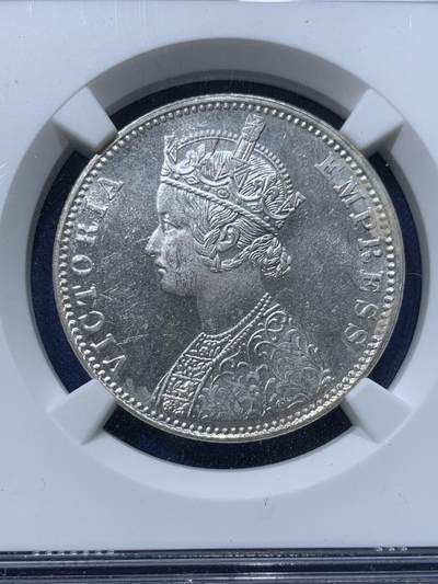 《竞宝斋》第424场 周日，周一，周二  3场连拍 （全场包邮） NGC MS62 英属印度1900年小维卢比 卷拆原光