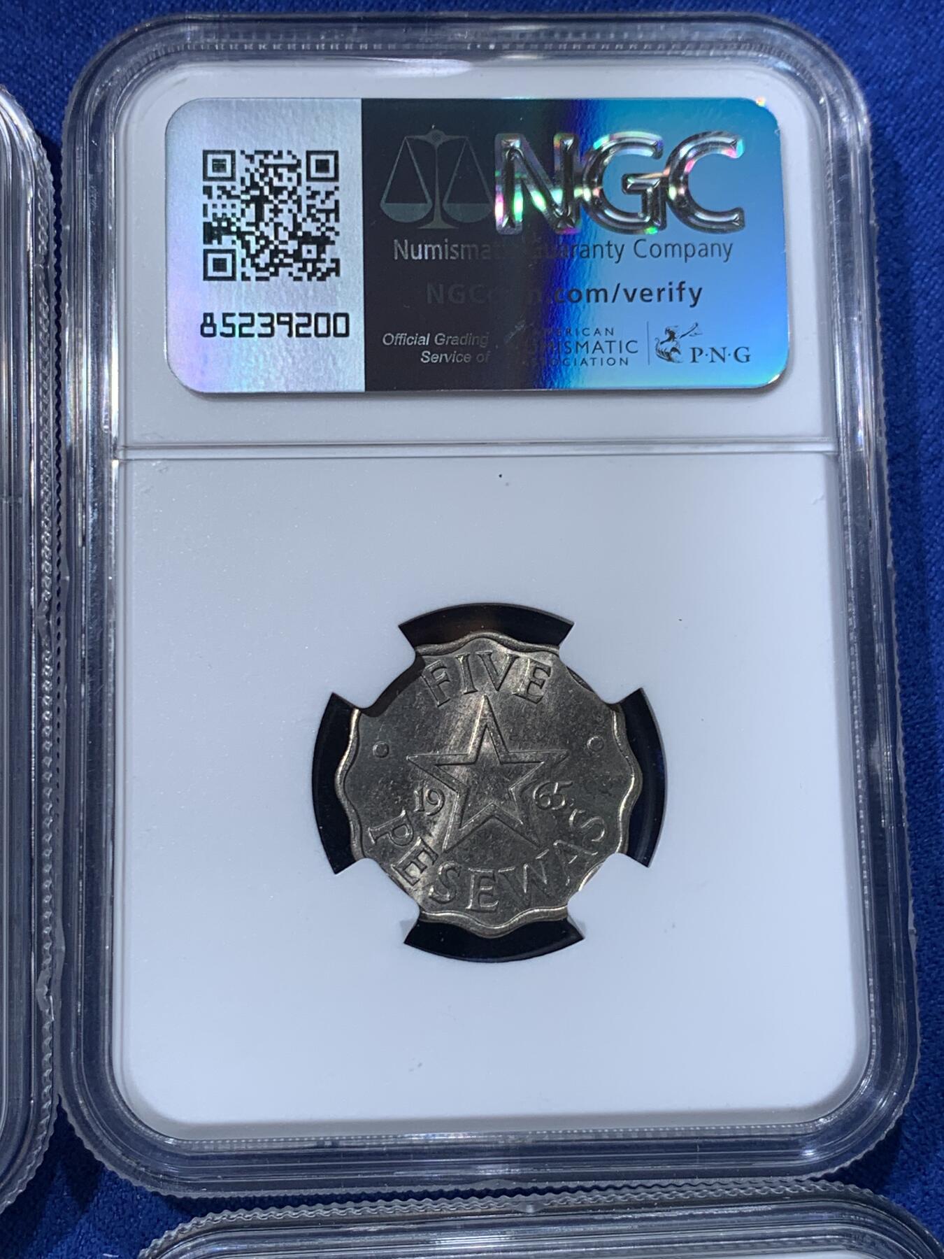 《竞宝斋》第424场 周日，周一，周二  3场连拍 （全场包邮） 四枚一组 NGC MS63-65 加纳1965年5/10/25/50pesewa 四枚全套 全部MS爆光品相 一步到位 成套少见