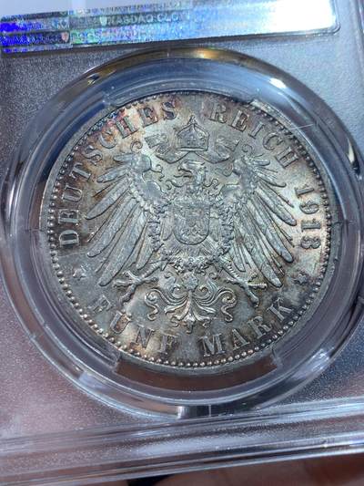 《竞宝斋》第424场 周日，周一，周二  3场连拍 （全场包邮） PCGS MS63 德国1913J 汉堡-双狮5马克银币 双面环五彩包浆，底板双面转光，状态难得。