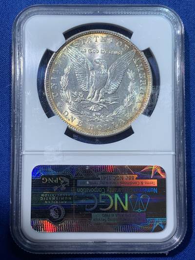 《竞宝斋》第424场 周日，周一，周二  3场连拍 （全场包邮） NGC MS64 美国1886年摩根1元大银币 淡金色包浆环彩 倒影包浆非常诱人