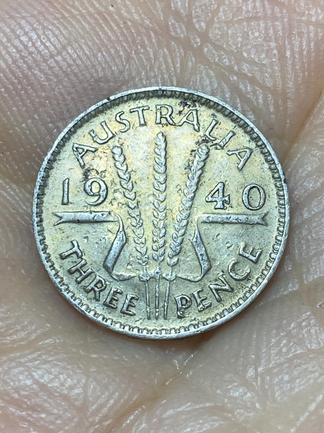 2025年第九十八场(总第一百二十四场）外国好品散币(免佣金) 澳大利亚🇦🇺1940年3便士银币(乔治六世第一版，925高银)