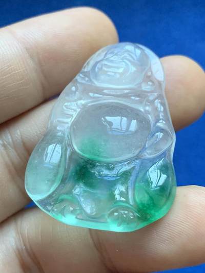 《竞宝斋》第424场 周日，周一，周二  3场连拍 （全场包邮） 5枚翡翠玉石镶嵌吊坠，镶嵌物属于合金，总重量约46克，品种细节自辨。