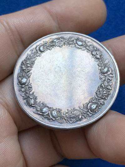 《竞宝斋》第424场 周日，周一，周二  3场连拍 （全场包邮） 法国婚礼银章 丰饶角银标 22.05克 36.6mm 未刻字比较难得