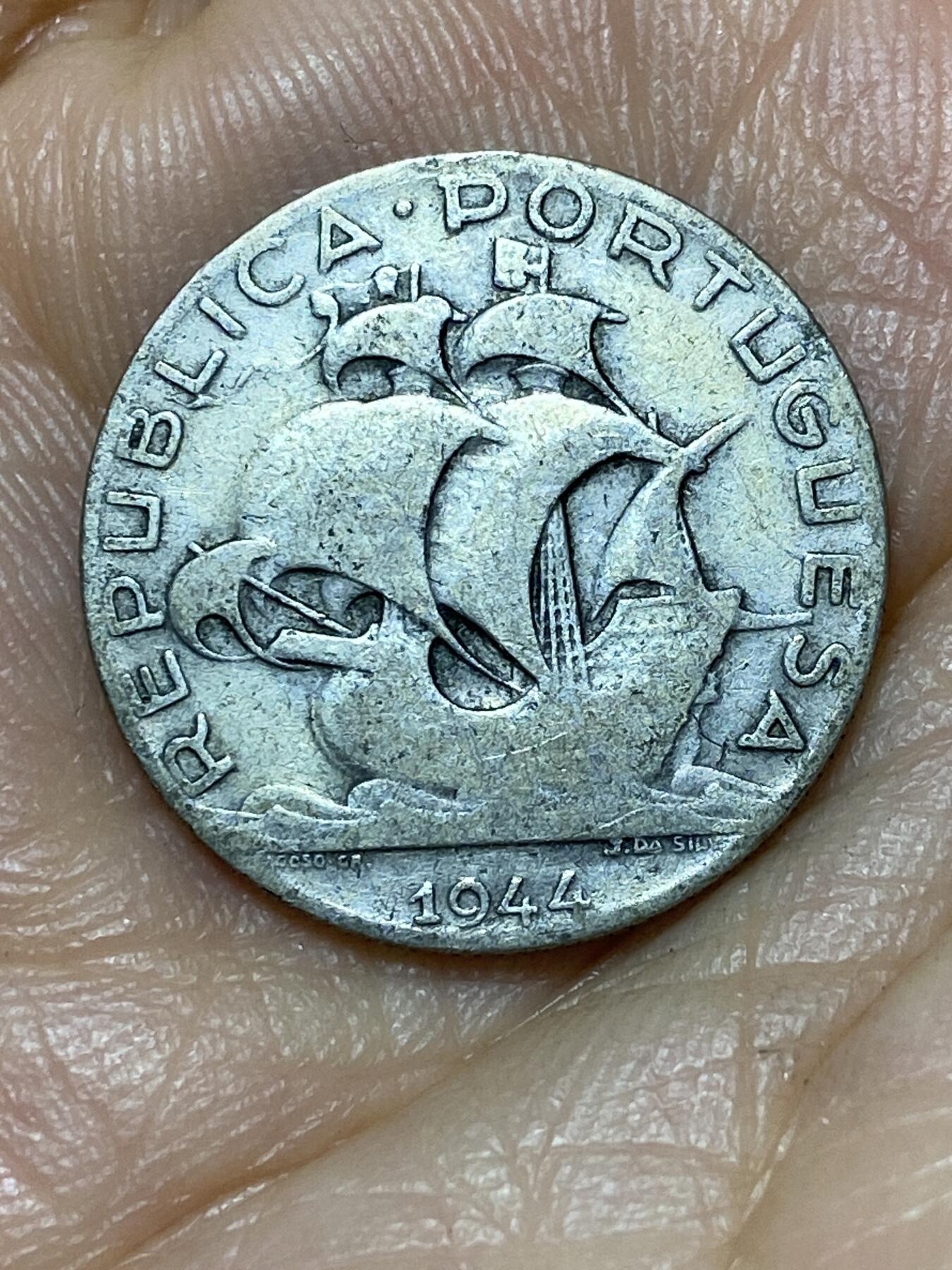 2025年第九十八场(总第一百二十四场）外国好品散币(免佣金) 葡萄牙🇵🇹1944年2.5埃斯库多银币(共和国时期第四套，650银)