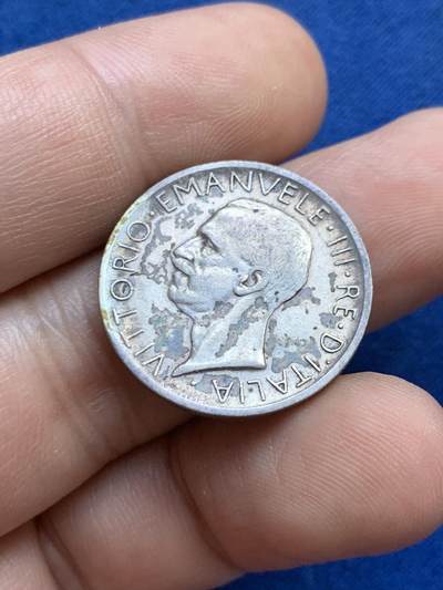 《竞宝斋》第424场 周日，周一，周二  3场连拍 （全场包邮） 意大利1927年鹰与束斧5里拉银币