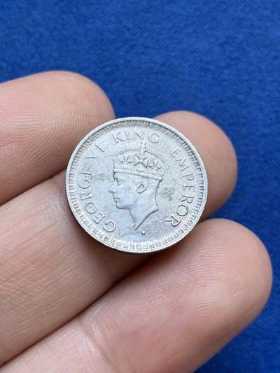 《竞宝斋》第424场 周日，周一，周二  3场连拍 （全场包邮） 两枚一组 印度1944年银币 1/4卢比+1/2卢比