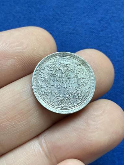 《竞宝斋》第424场 周日，周一，周二  3场连拍 （全场包邮） 两枚一组 印度1944年银币 1/4卢比+1/2卢比