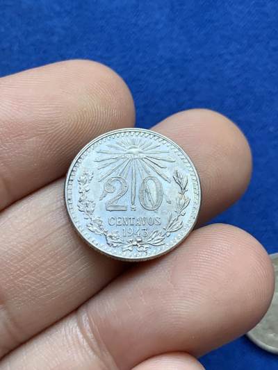 《竞宝斋》第424场 周日，周一，周二  3场连拍 （全场包邮） 两枚一组 墨西哥20分银币 1943年+1933年