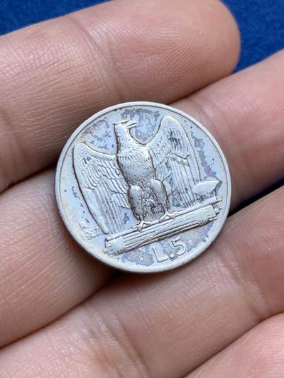 《竞宝斋》第424场 周日，周一，周二  3场连拍 （全场包邮） 意大利1927年鹰与束斧5里拉银币