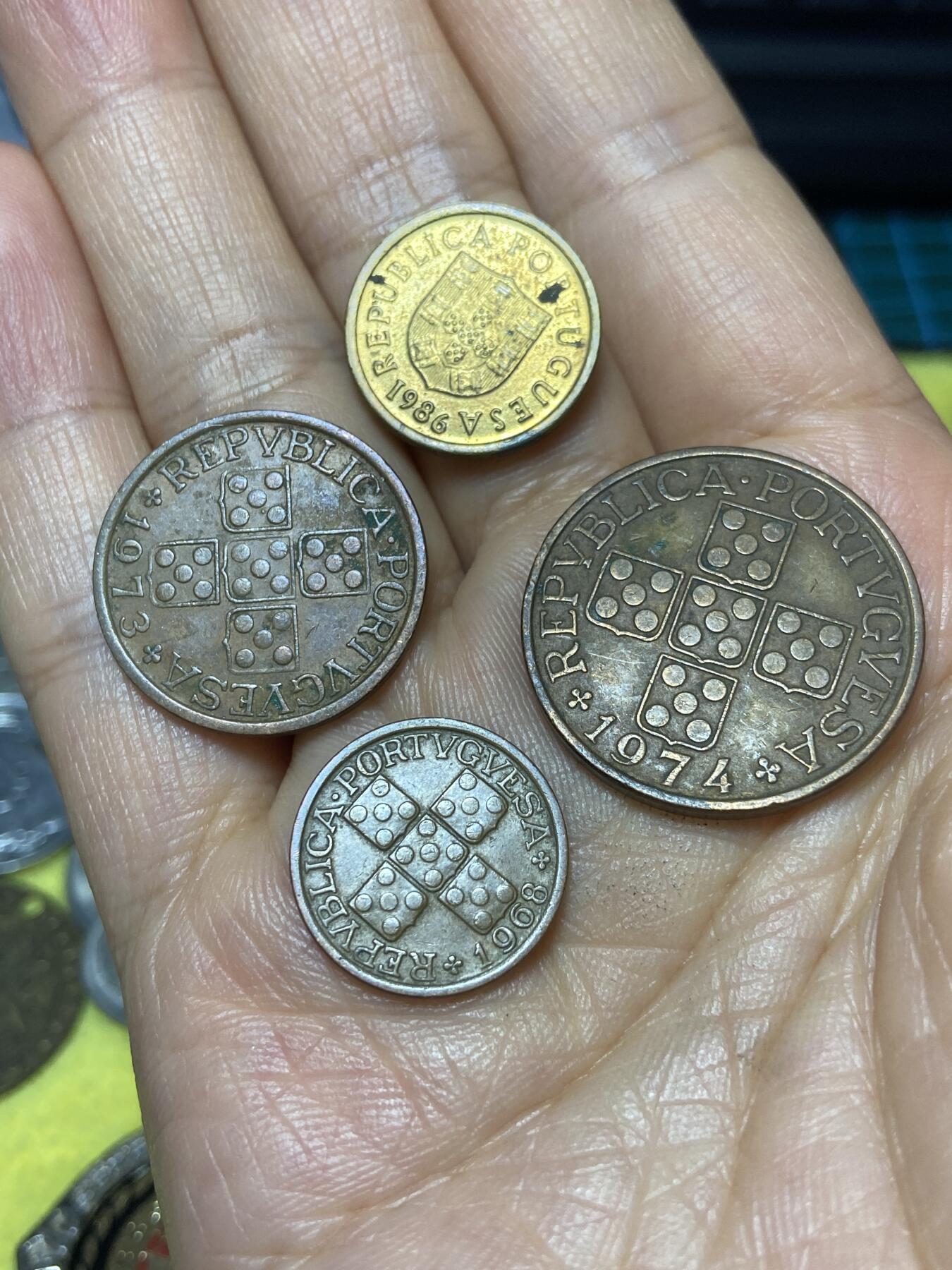2025年第九十八场(总第一百二十四场）外国好品散币(免佣金) 葡萄牙🇵🇹4枚：1986年1埃斯库多，1968年10分，1973年50分，1974年1埃斯库多