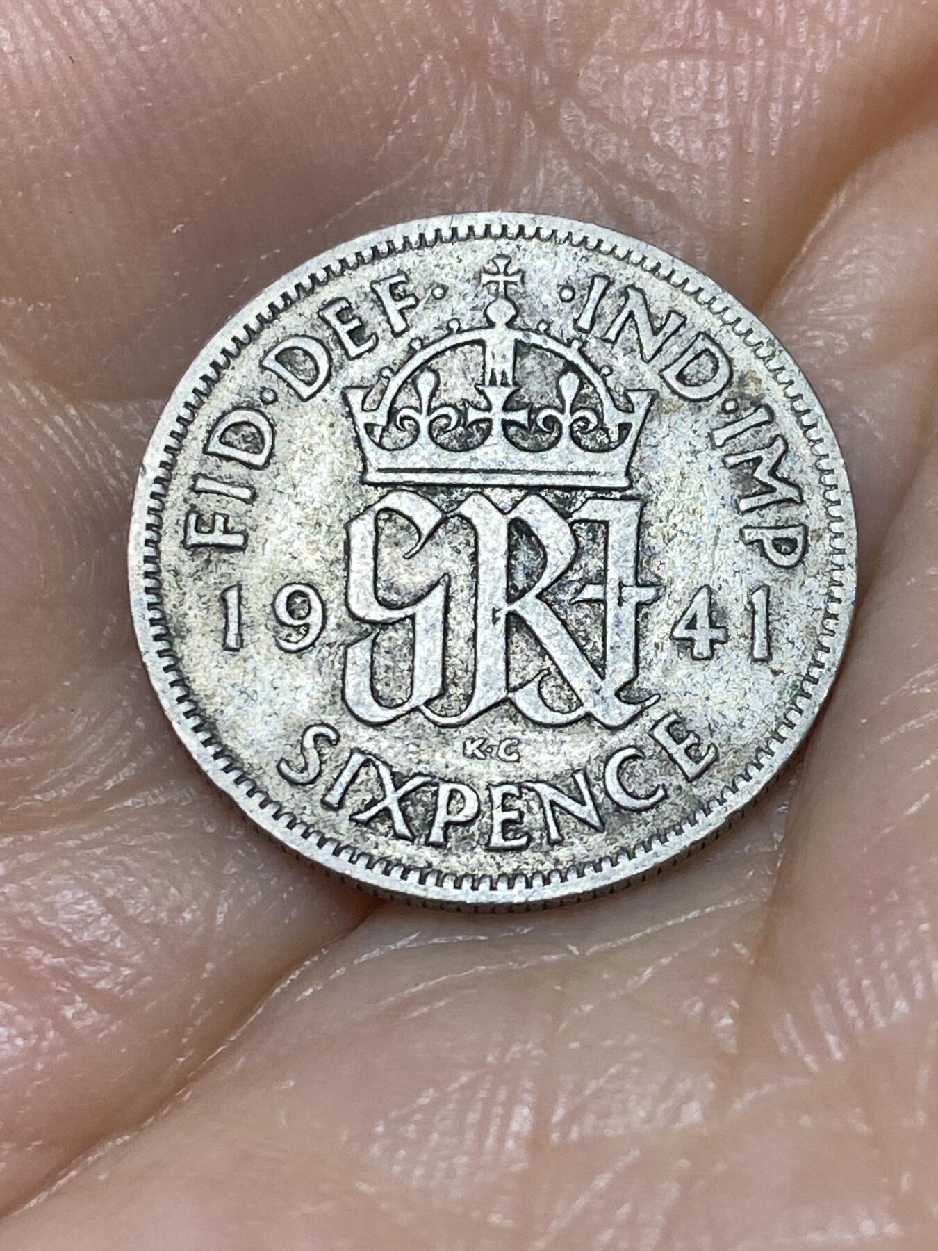 2025年第九十八场(总第一百二十四场）外国好品散币(免佣金) 英国🇬🇧1941年6便士银币(乔治六世第一版，500银)