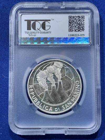 《竞宝斋》第424场 周日，周一，周二  3场连拍 （全场包邮） TQG MS61 圣马力诺2004年10欧元精制银币，22g，925银，有浓郁包浆原拆送评，不知道为什么精制币评出来是低分普制分数