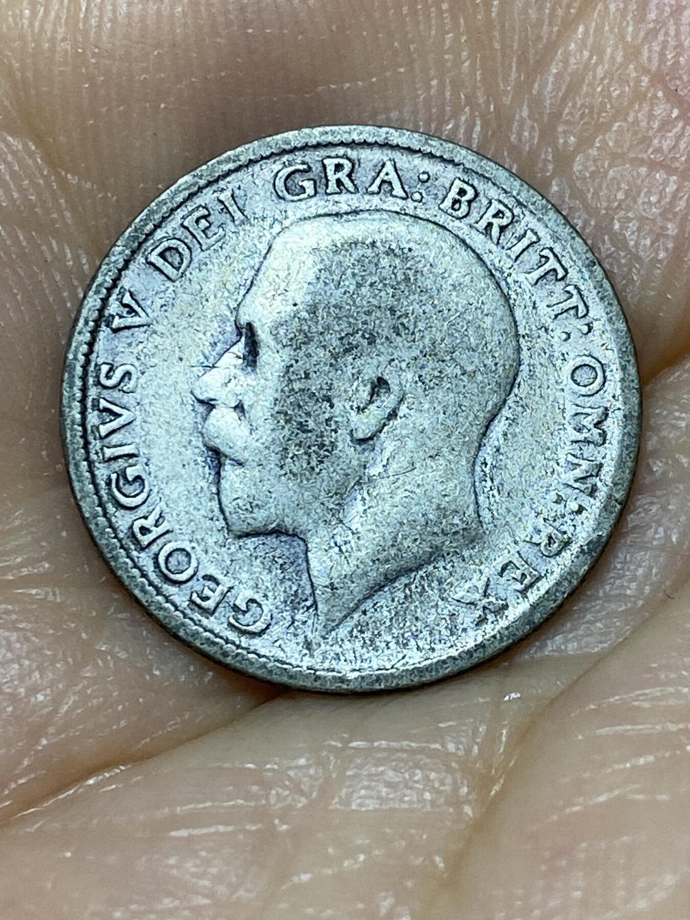 2025年第九十八场(总第一百二十四场）外国好品散币(免佣金) 英国🇬🇧1924年6便士银币(乔治五世第二版，500银)
