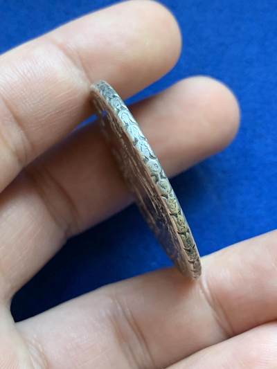 《竞宝斋》第424场 周日，周一，周二  3场连拍 （全场包邮） 真银假币 西属墨西哥1732年8R地球银币 约850银 重26.45克