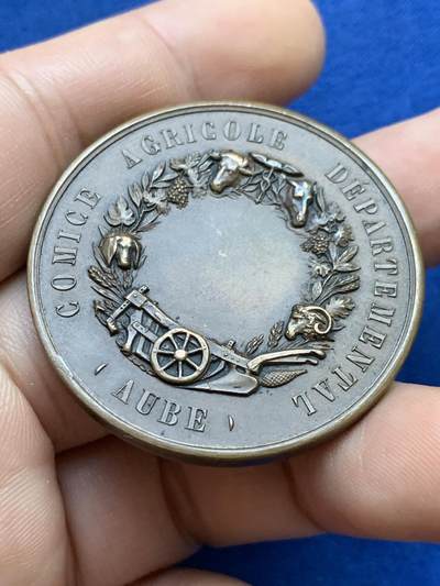 《竞宝斋》第424场 周日，周一，周二  3场连拍 （全场包邮） 法国播种者农业纪念铜章 39.1克 41.2mm 丰饶角铜标