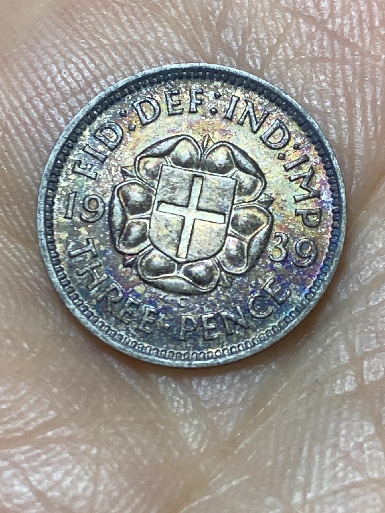 2025年第九十八场(总第一百二十四场）外国好品散币(免佣金) 英国🇬🇧1939年3便士银币(乔治六世第一版，500银)