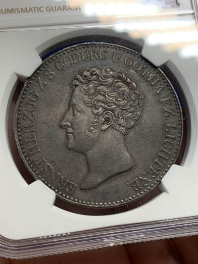 《竞宝斋》第424场 周日，周一，周二  3场连拍 （全场包邮） NGC UNC 德国 1829年 萨克森-科堡-哥达公国 欧内斯特一世 泰勒大银币 资料显示发行量仅3759枚 做为流通币来说保存下来很难 裸币普遍在1.5-2W成交